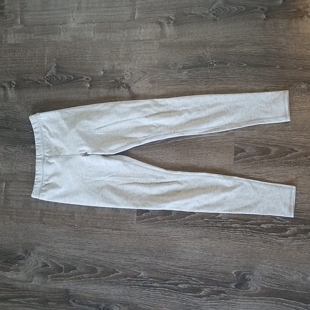 ALO Yoga High-Waist Flow Legging - LIKE NEW